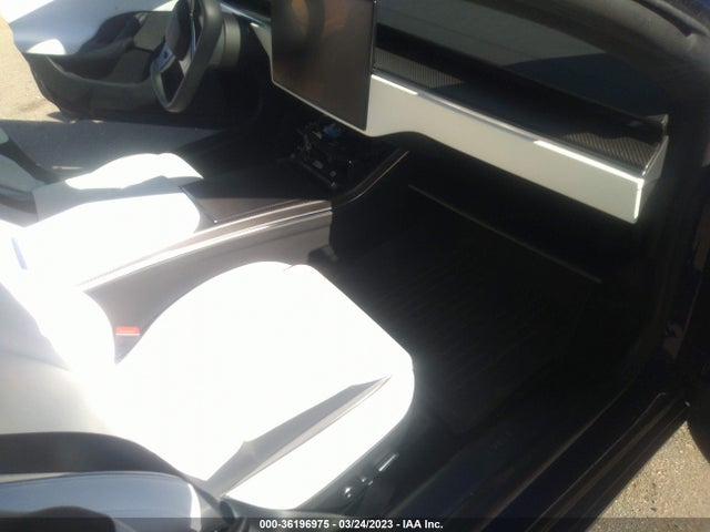 Tesla Model S Plaid 2022 5YJSA1E68NF487160 Image 6
