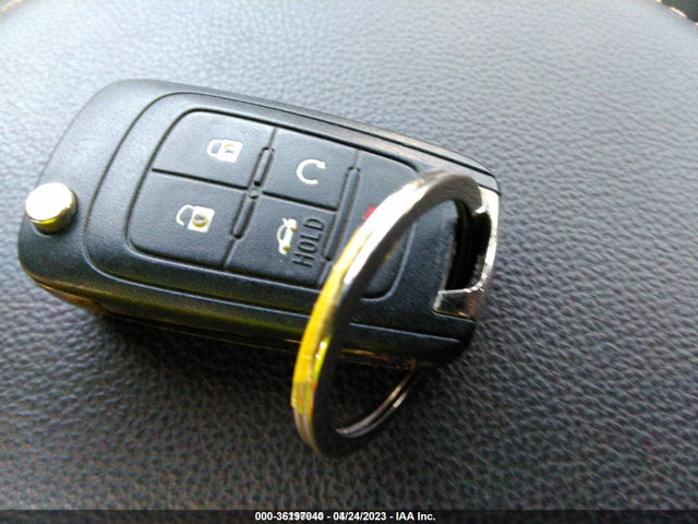 Chevrolet IMPALA LT 2017 2G1105S39H9103615 Image 11