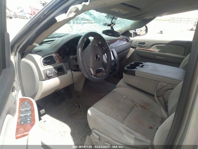 2009 GMC YUKON SLE W/3SA VIN: 1GKFC23C79R275235