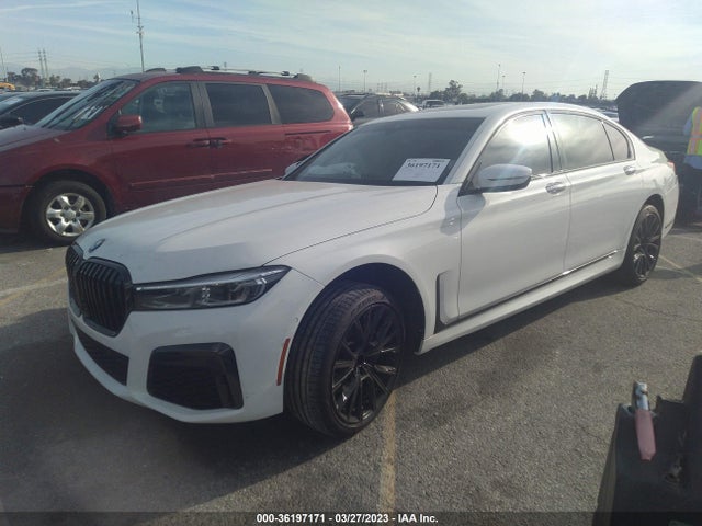 BMW 7 Series 740i 2022 WBA7T2C09NCH16527 Image 2