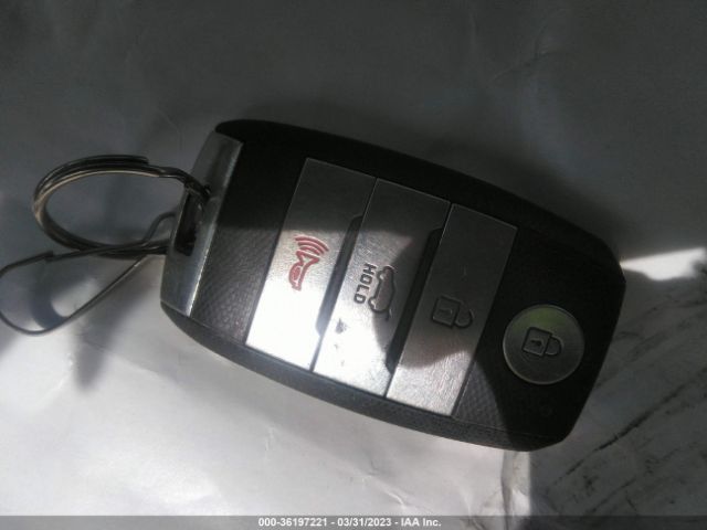 5XYPH4A50JG399075 KIA Sorento Ex V6