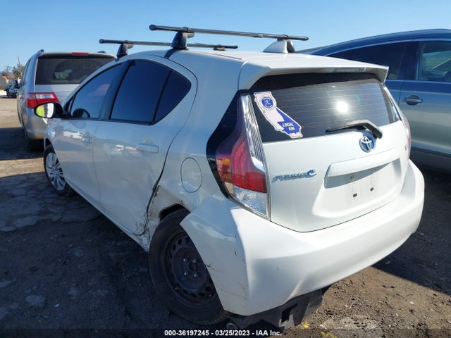 2016 Toyota Prius, VIN: JTDKDTB38G1120977