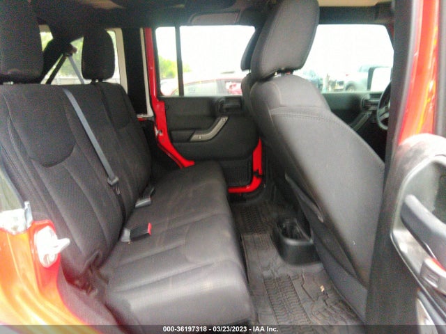 36197318 :رقم المزاد ، 1C4BJWDG9HL732296 vin ، 2017 Jeep Wrangler Unlimited Sport مزاد بيع