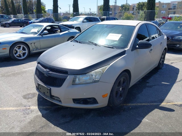 Chevrolet Cruze 1lt 2014 1G1PC5SBXE7419949 Image 2