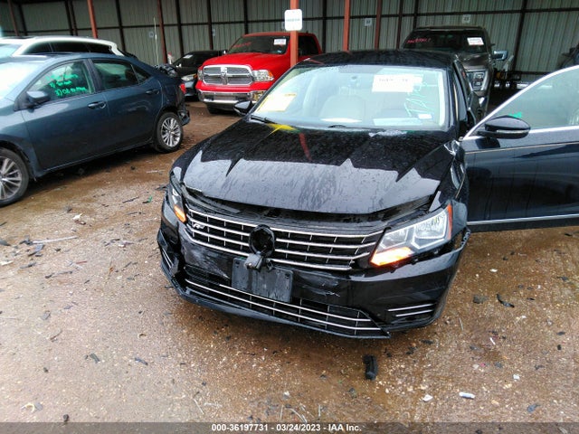 1VWDT7A36HC006676 Volkswagen Passat R-line W/comfort Pkg
