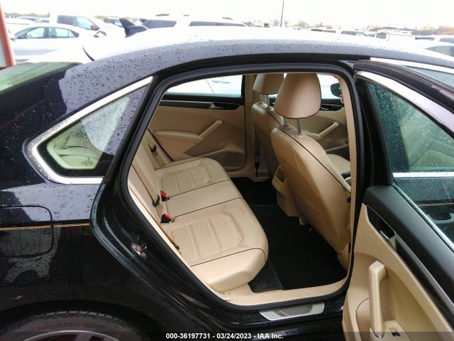 1VWDT7A36HC006676 Volkswagen Passat R-line W/comfort Pkg