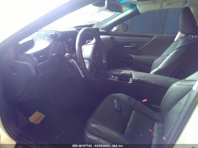 58ADA1C19NU024245 Lexus Es Es 300h