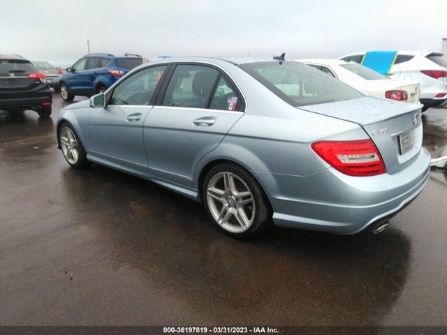 WDDGF8AB7EA938340 Mercedes-Benz C-class C 300