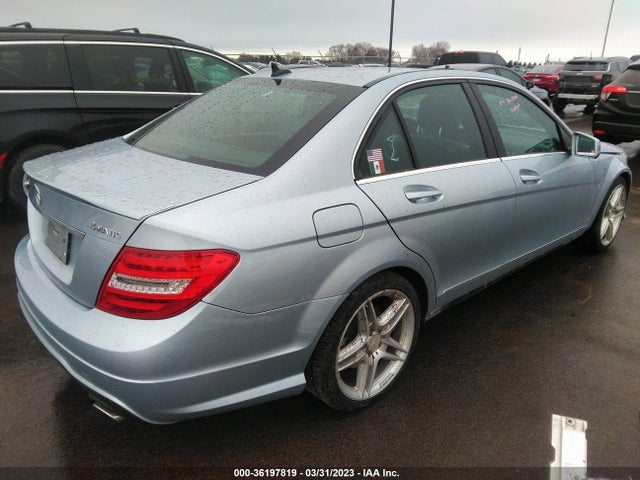 WDDGF8AB7EA938340 Mercedes-Benz C-class C 300