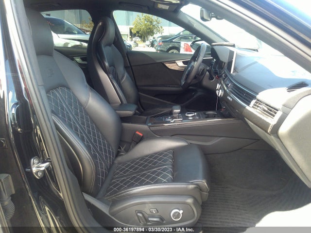 WAUB4AF42KA111902 Audi S4 Premium Plus