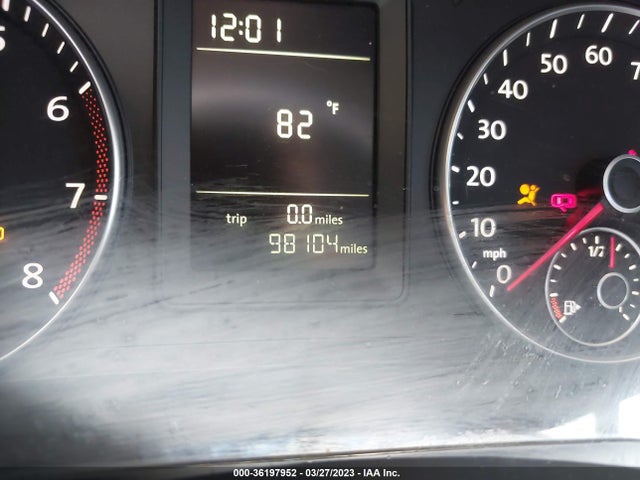 2010 VOLKSWAGEN JETTA SEDAN LIMITED VIN: 3VWAZ7AJ2AM100011