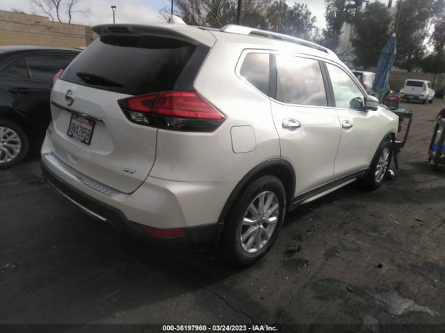 JN8AT2MT5HW142000 Nissan ROGUE SV