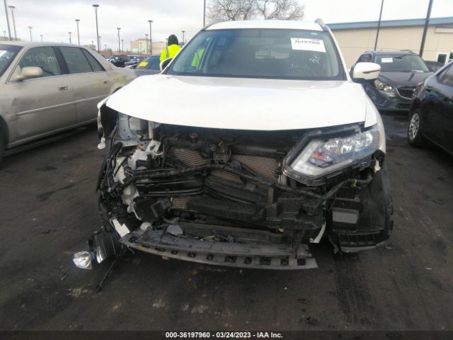 JN8AT2MT5HW142000 Nissan ROGUE SV