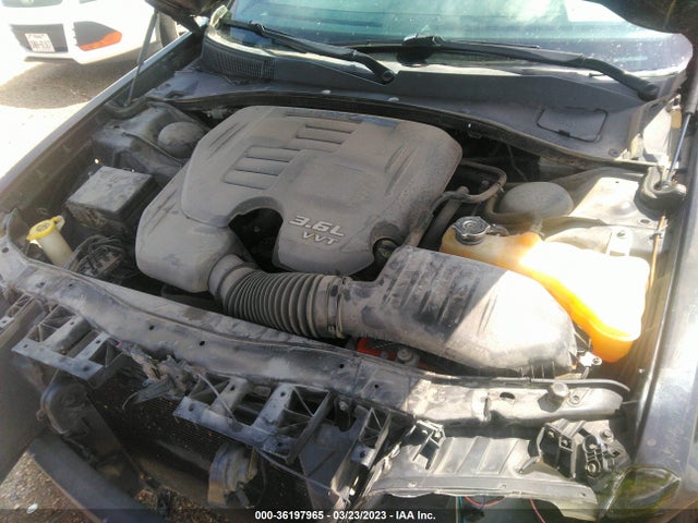 2C3CCABG6EH118971 Chrysler 300 300s
