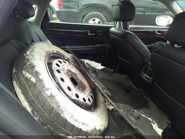 2015 Hyundai Equus, VIN: KMHGH4JH2FU100276