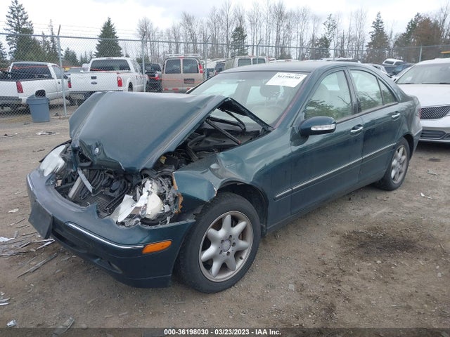 2002 MERCEDES-BENZ C CLASS VIN: WDBRF64J82F211330