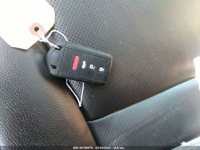 19VDE1F3XFE008531 Acura ILX