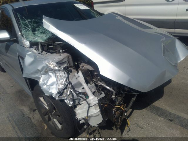 5XXGT4L37LG435586 KIA Optima Lx