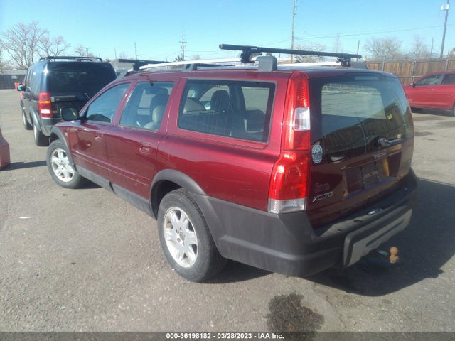 2005 VOLVO XC70 VIN: YV1SZ592651185201