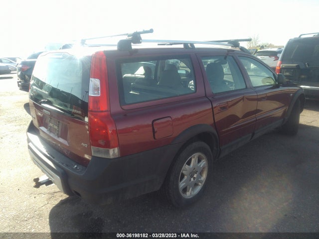 2005 VOLVO XC70 VIN: YV1SZ592651185201