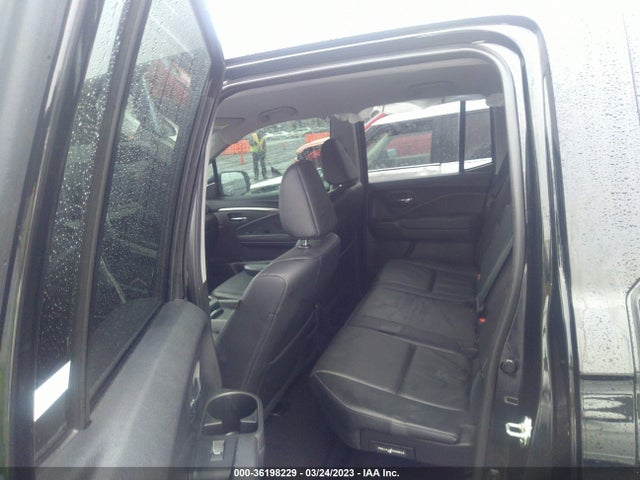 2018 HONDA RIDGELINE RTL-T VIN: 5FPYK3F60JB013917
