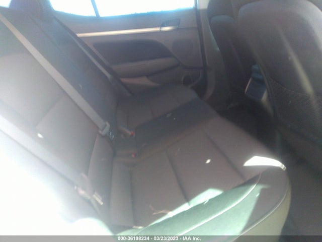 Hyundai Elantra Value Edition 2018 5NPD84LF4JH323666 Image 9