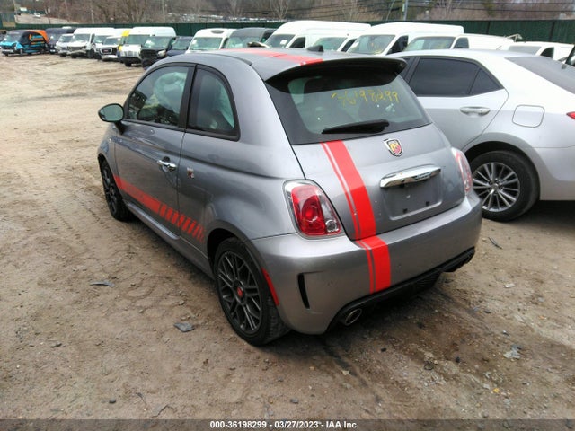 2018 Fiat 500, VIN: 3C3CFFFHXJT530528