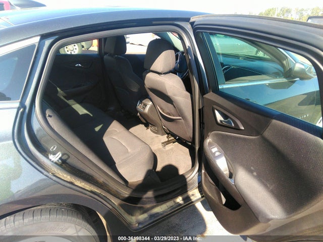 36198344 :رقم المزاد ، 1G1ZD5ST1JF147340 vin ، 2018 Chevrolet Malibu Lt مزاد بيع