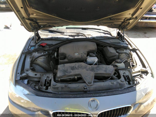 WBA8E1G54GNU12220 BMW 3 Series 320i
