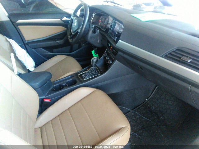 3VWC57BU4MM013700 Volkswagen Jetta S/se/r-line