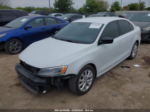 3VWD17AJ9FM236826 Volkswagen Jetta Sedan 1.8t Se