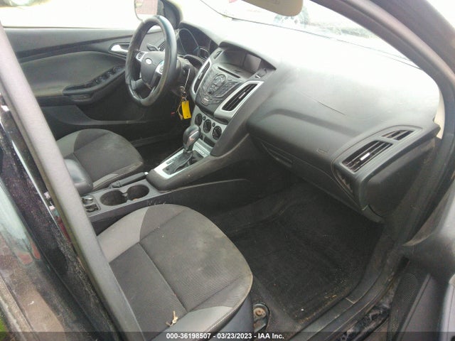 Ford FOCUS SE 2014 1FADP3F23EL178441 Image 6