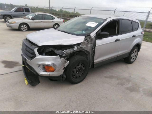 1FMCU0F70JUC05801 Ford ESCAPE S