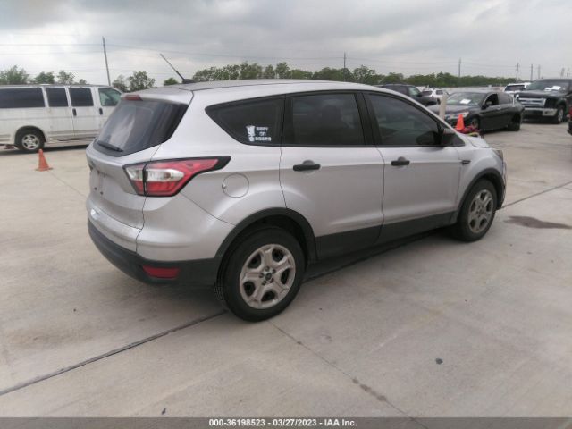 1FMCU0F70JUC05801 Ford ESCAPE S