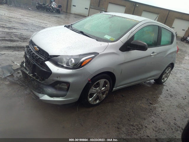 Chevrolet SPARK LS 2019 KL8CB6SAXKC701882 Image 2