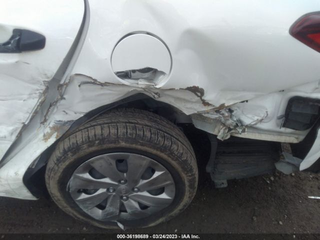 3KPA24ABXJE064920 KIA RIO LX