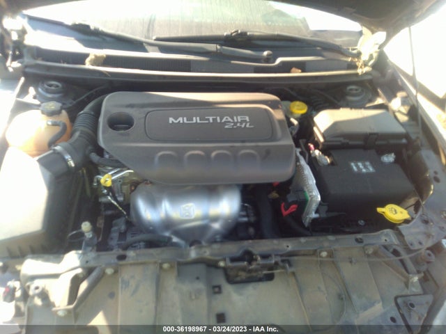 1C3CCCAB6GN169835 Chrysler 200 Limited