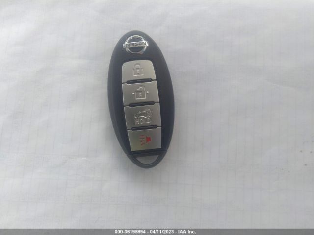 5N1AT2MVXFC825821 Nissan Rogue Sl