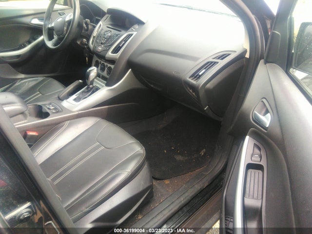 Ford FOCUS SE 2014 1FADP3F20EL433224 Image 6