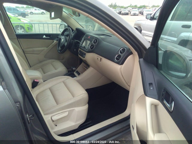 WVGBV7AX8AW534503 Volkswagen Tiguan Sel