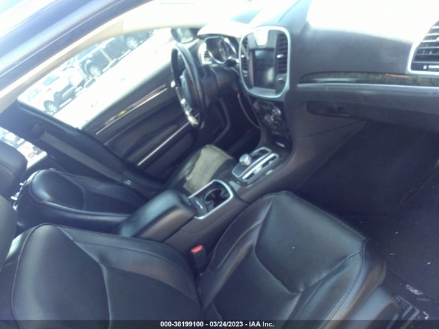 2C3CCAKG7KH687291 Chrysler 300 Limited