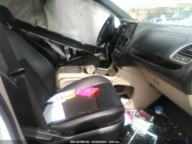 2C4RDGCG1KR621589 Dodge Grand Caravan Sxt