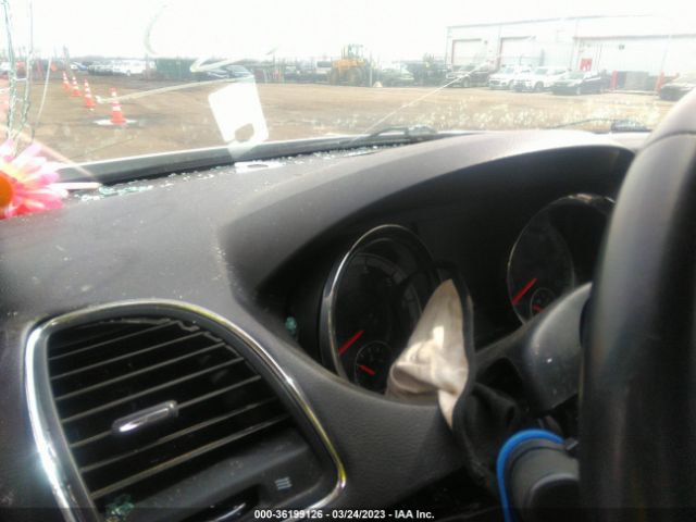 2C4RDGCG1KR621589 Dodge Grand Caravan Sxt
