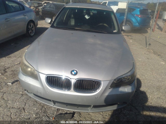 2007 BMW 5 SERIES 550I VIN: WBANB53587CP05672
