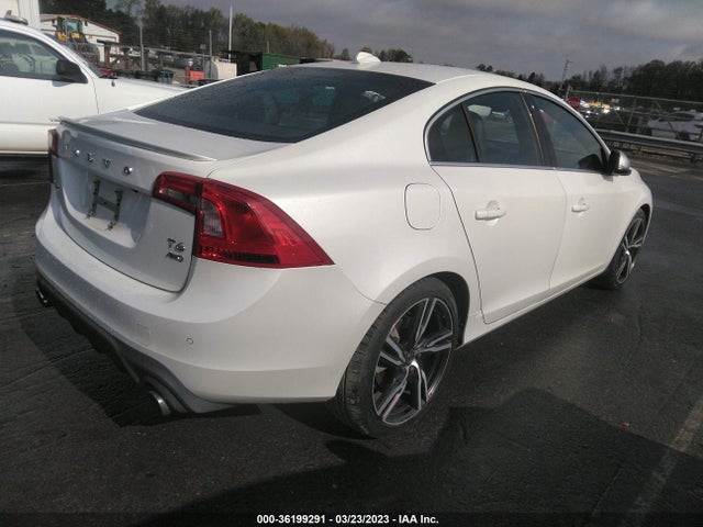 2017 VOLVO S60 R-DESIGN PLATINUM VIN: YV149MTS9H2422077