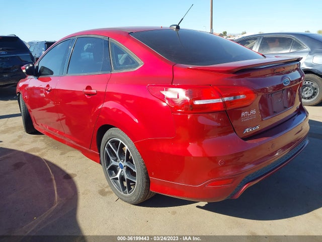 Ford FOCUS SE 2015 1FADP3F28FL281324 Image 4