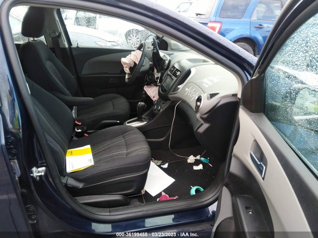 Chevrolet SONIC LT 2016 1G1JC6SGXG4159368 Image 6