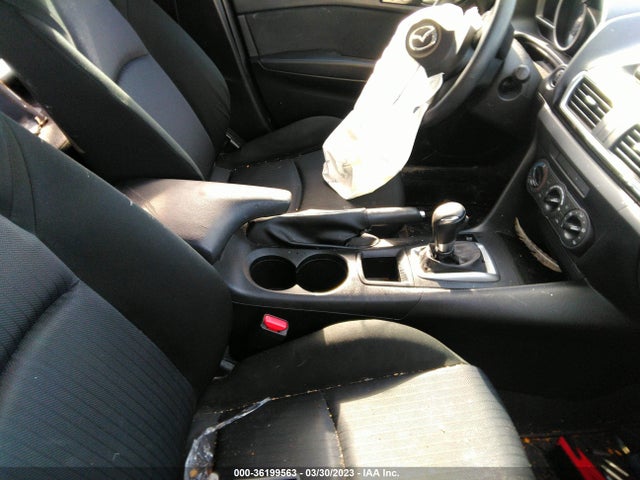 2014 MAZDA MAZDA3 I SPORT VIN: JM1BM1K78E1122071