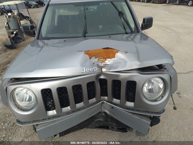 1C4NJPFB6HD182831 Jeep Patriot Latitude