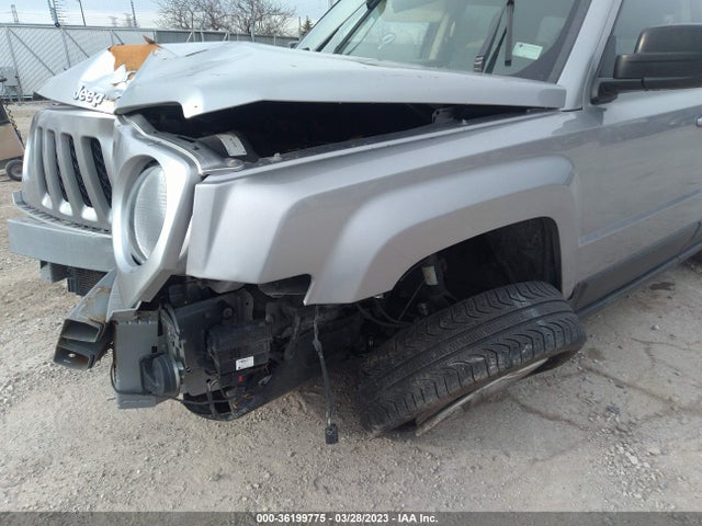 1C4NJPFB6HD182831 Jeep Patriot Latitude